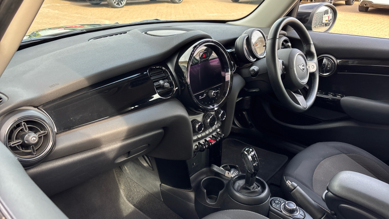 MINI Hatchback 1.5 Cooper Classic II 5dr Petrol Hatchback